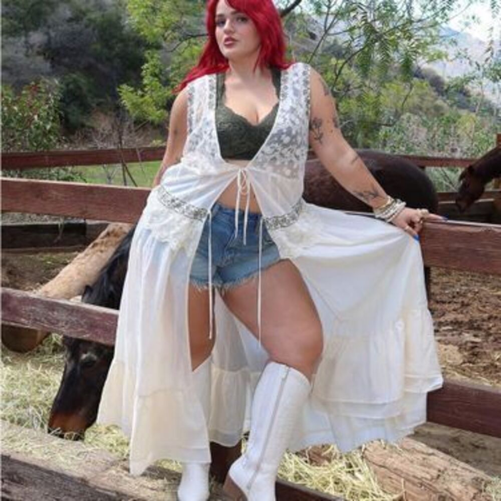 Festi Maxi Lace Kimono